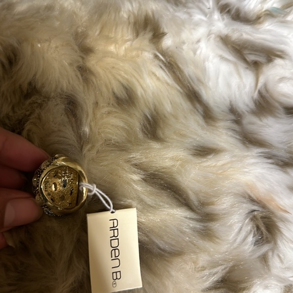 COPY - Arden B. Coctail ring nwt - Picture 4 of 5